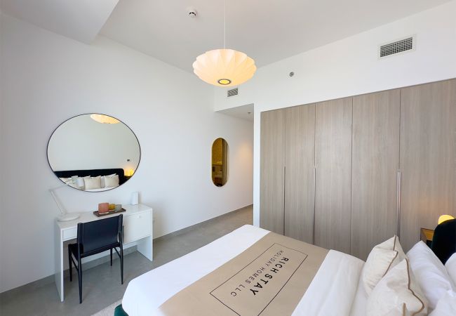 Apartment in Dubai - Harmonious 3BR in Stella Maris, Sea View,Marina Apartment in Dubai - Harmonious 3BR in Stella Maris, Sea View,Marina