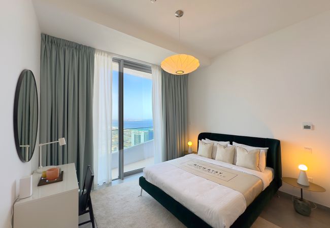 Apartment in Dubai - Harmonious 3BR in Stella Maris, Sea View,Marina Apartment in Dubai - Harmonious 3BR in Stella Maris, Sea View,Marina