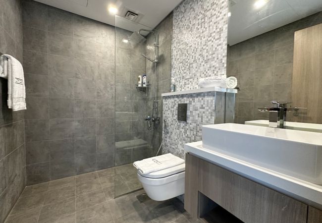 Apartment in Dubai - Harmonious 3BR in Stella Maris, Sea View,Marina Apartment in Dubai - Harmonious 3BR in Stella Maris, Sea View,Marina