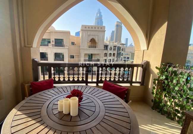 Apartment in Dubai - Sensational 1BR with Burj & Dubai Mall view