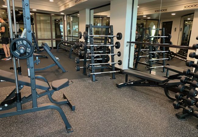Apartment in Dubai - Upgraded 1BR in Downtown with Burj Khalifa View Apartment in Dubai - Upgraded 1BR in Downtown with Burj Khalifa View