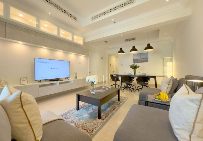 Apartment in Dubai - Upgraded 1BR in Downtown with Burj Khalifa View Apartment in Dubai - Upgraded 1BR in Downtown with Burj Khalifa View