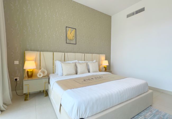 Apartment in Dubai - Premium 3BR with Burj Khalifa & Dubai Mall view Apartment in Dubai - Premium 3BR with Burj Khalifa & Dubai Mall view