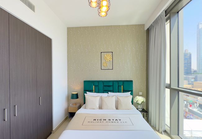 Apartment in Dubai - Premium 3BR with Burj Khalifa & Dubai Mall view Apartment in Dubai - Premium 3BR with Burj Khalifa & Dubai Mall view