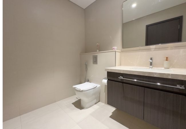 Apartment in Dubai - Premium 3BR with Burj Khalifa & Dubai Mall view Apartment in Dubai - Premium 3BR with Burj Khalifa & Dubai Mall view