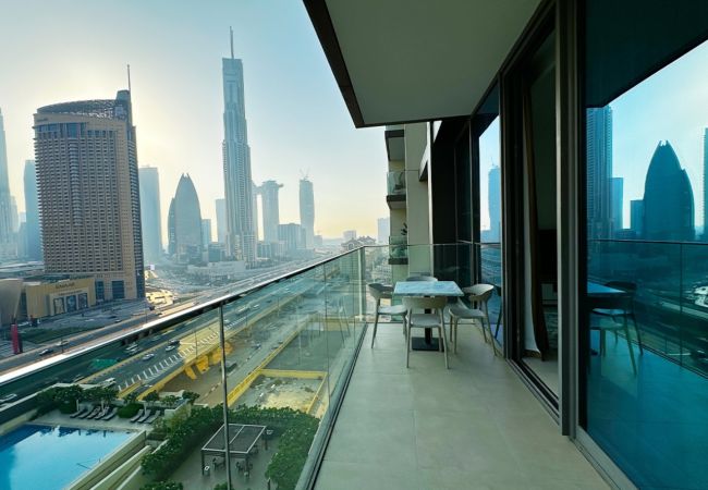 Apartment in Dubai - Premium 3BR with Burj Khalifa & Dubai Mall view Apartment in Dubai - Premium 3BR with Burj Khalifa & Dubai Mall view