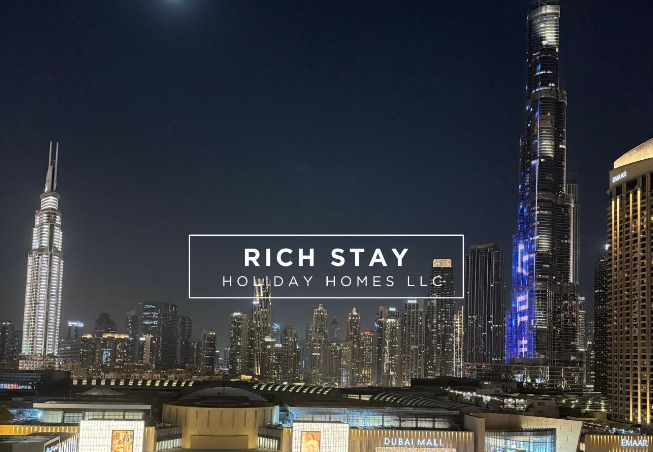 Apartment in Dubai - Premium 3BR with Burj Khalifa & Dubai Mall view