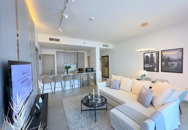 Apartment in Dubai - Stunning 1BR in Stella Maris, City View, Marina Apartment in Dubai - Stunning 1BR in Stella Maris, City View, Marina