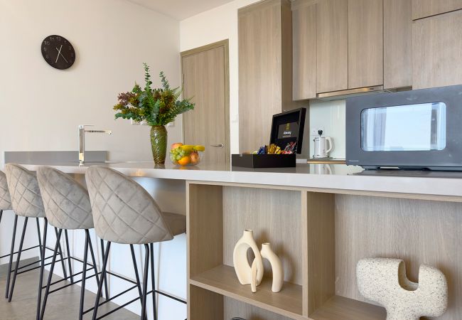 Apartment in Dubai - Stunning 1BR in Stella Maris, City View, Marina Apartment in Dubai - Stunning 1BR in Stella Maris, City View, Marina
