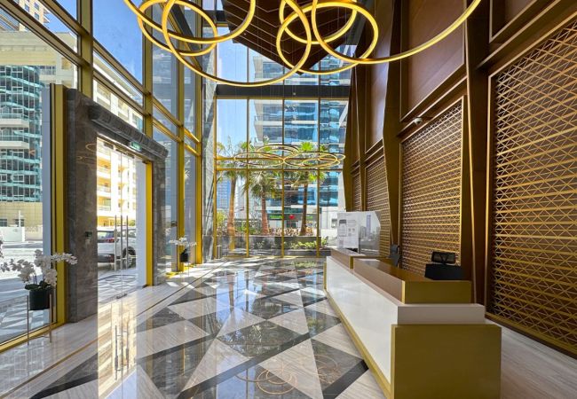 Apartment in Dubai - Stunning 1BR in Stella Maris, City View, Marina Apartment in Dubai - Stunning 1BR in Stella Maris, City View, Marina