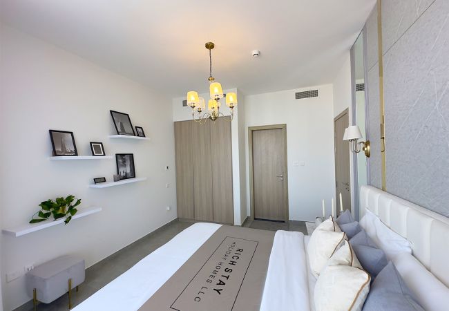 Apartment in Dubai - Stunning 1BR in Stella Maris, City View, Marina Apartment in Dubai - Stunning 1BR in Stella Maris, City View, Marina