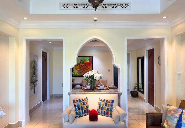 Apartment in Dubai -  Spectacular 2BR with Burj & Dubai Mall view Apartment in Dubai -  Spectacular 2BR with Burj & Dubai Mall view