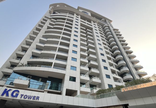 Apartment in Dubai - Canal View 2+Maid in KG Tower, Dubai Marina Apartment in Dubai - Canal View 2+Maid in KG Tower, Dubai Marina