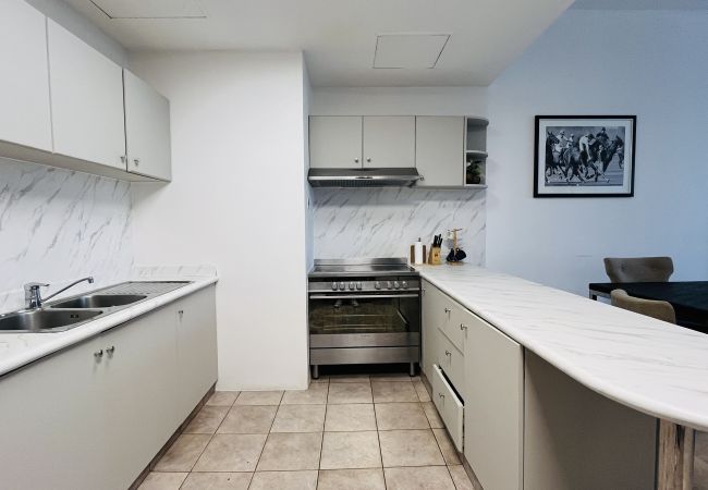 Apartment in Dubai - Canal View 2+Maid in KG Tower, Dubai Marina Apartment in Dubai - Canal View 2+Maid in KG Tower, Dubai Marina
