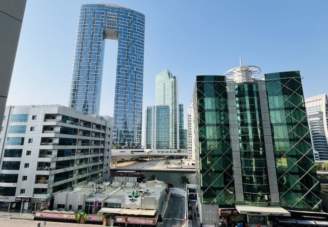 Apartment in Dubai - Canal View 2+Maid in KG Tower, Dubai Marina Apartment in Dubai - Canal View 2+Maid in KG Tower, Dubai Marina