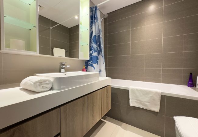 Apartment in Dubai -  Alluring 2BR at LIV Residences in Dubai Marina Apartment in Dubai -  Alluring 2BR at LIV Residences in Dubai Marina