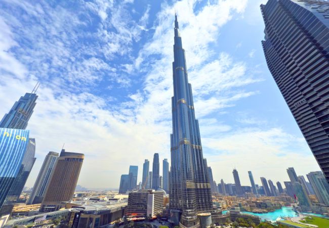 Apartment in Dubai - 1BR at Burj Vista, Direct access to Dubai mall