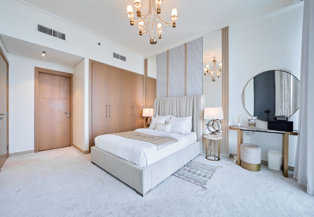 Apartment in Dubai - 1BR at Burj Vista, Direct access to Dubai mall