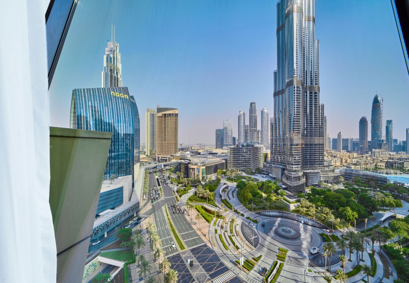 Apartment in Dubai - 1BR at Burj Vista, Direct access to Dubai mall