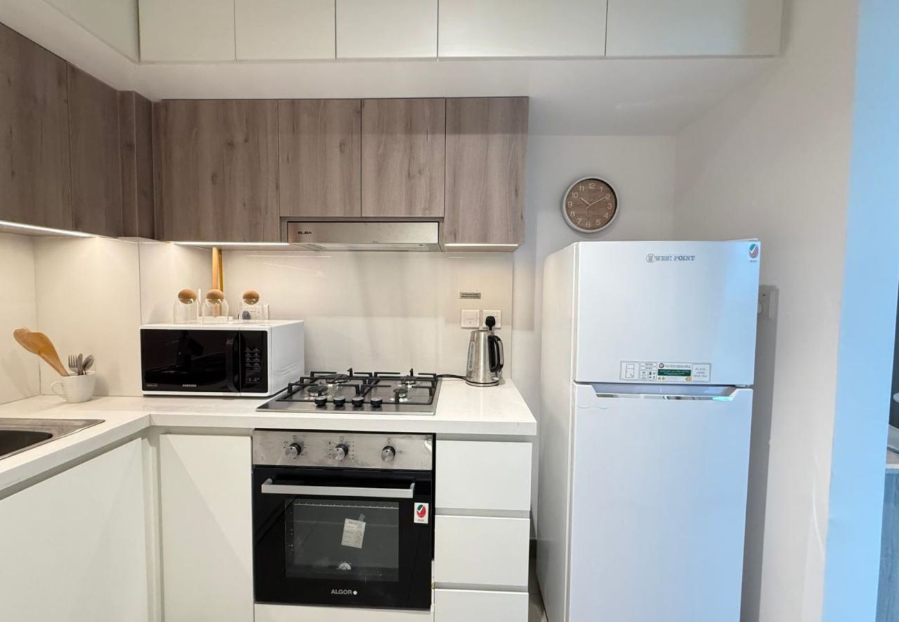 Apartment in Dubai - Pristine Studio in Prive Residence, Dubai Hills