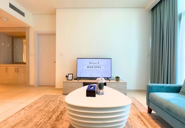 Apartment in Dubai - Seven Palm Escape: 1BR in Palm Jumeirah Apartment in Dubai - Seven Palm Escape: 1BR in Palm Jumeirah