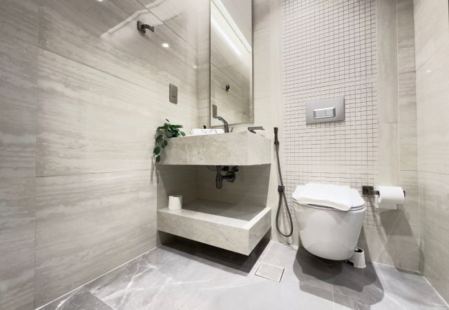 Apartment in Dubai - 2807-sleek 2 BR  in Nobles, Business Bay. Apartment in Dubai - 2807-sleek 2 BR  in Nobles, Business Bay.