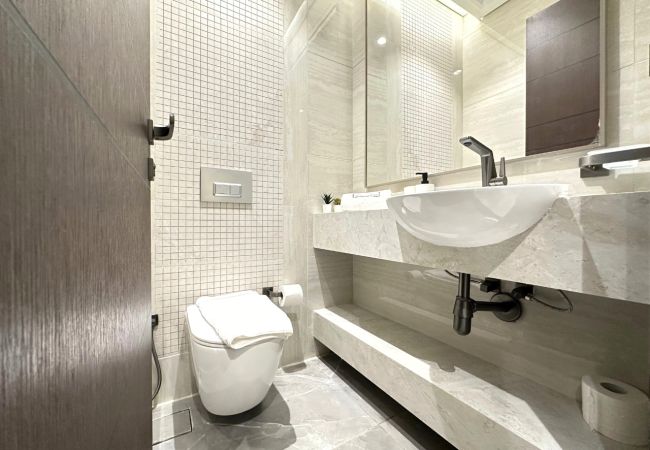 Apartment in Dubai - 2807-sleek 2 BR  in Nobles, Business Bay. Apartment in Dubai - 2807-sleek 2 BR  in Nobles, Business Bay.