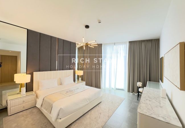 Apartment in Dubai - Exclusive 2-BR Stella Maris.  Apartment in Dubai - Exclusive 2-BR Stella Maris.