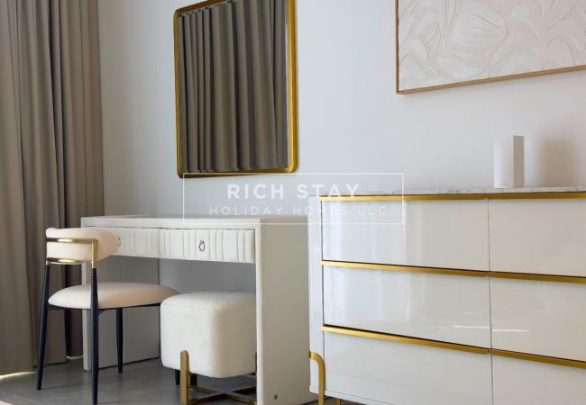 Apartment in Dubai - Exclusive 2-BR Stella Maris.  Apartment in Dubai - Exclusive 2-BR Stella Maris.