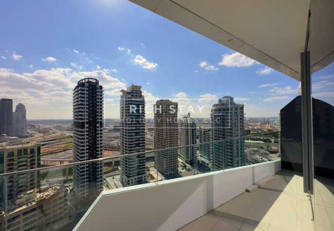 Apartment in Dubai - Exclusive 2-BR Stella Maris.  Apartment in Dubai - Exclusive 2-BR Stella Maris.
