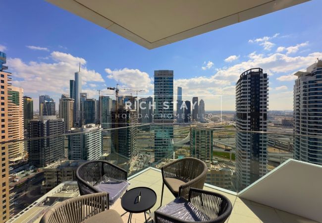 Apartment in Dubai - Exclusive 2-BR Stella Maris.  Apartment in Dubai - Exclusive 2-BR Stella Maris.