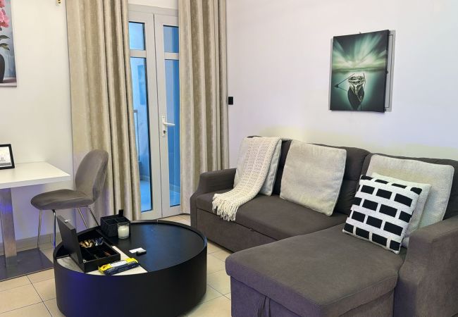 Apartment in Dubai - Charming 1 BR Space JVC Autumn 2