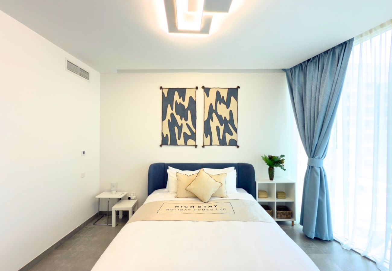 Apartment in Dubai - 305-Unique 1 BR in Stella Maris, City View