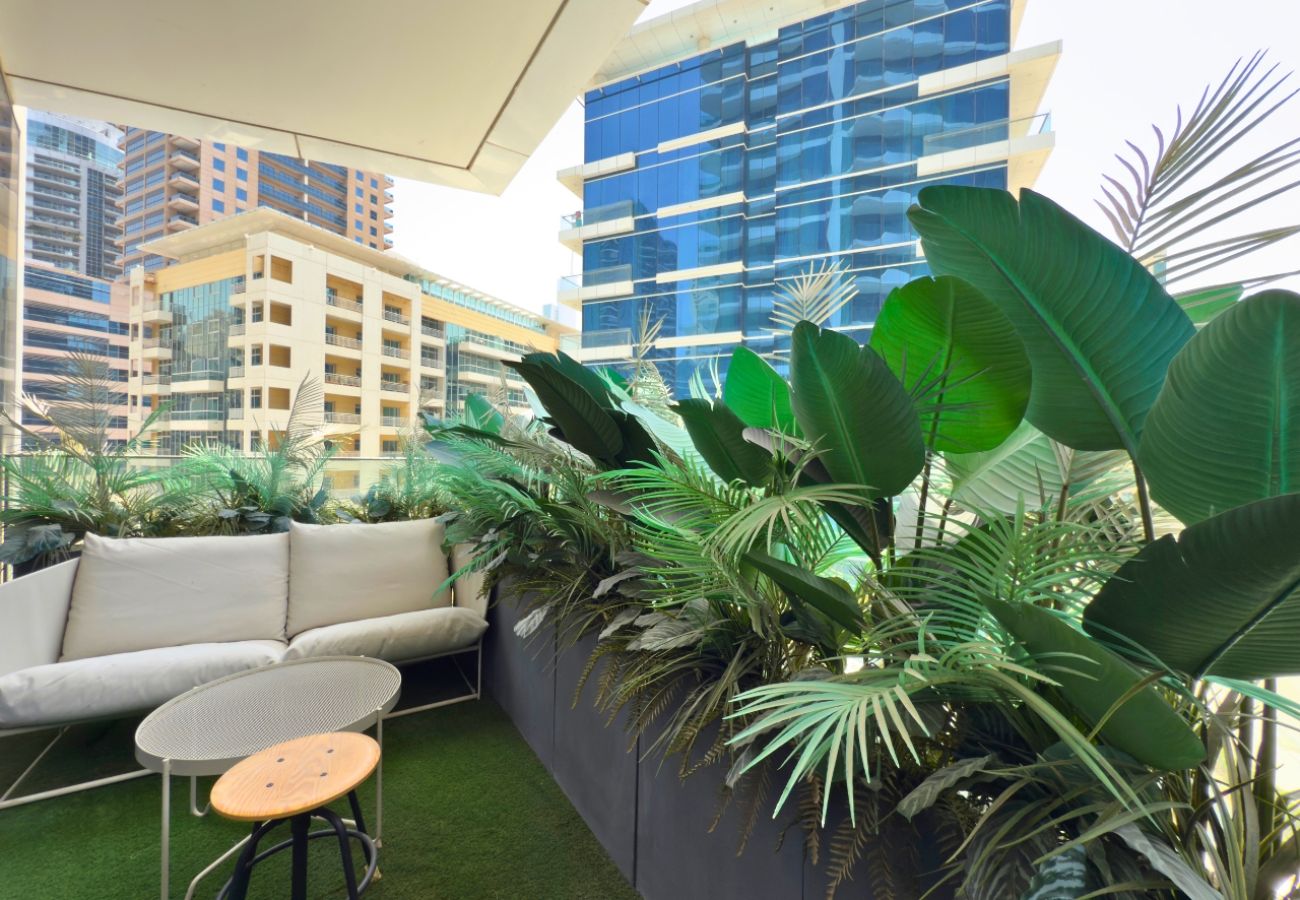 Apartment in Dubai - 305-Unique 1 BR in Stella Maris, City View