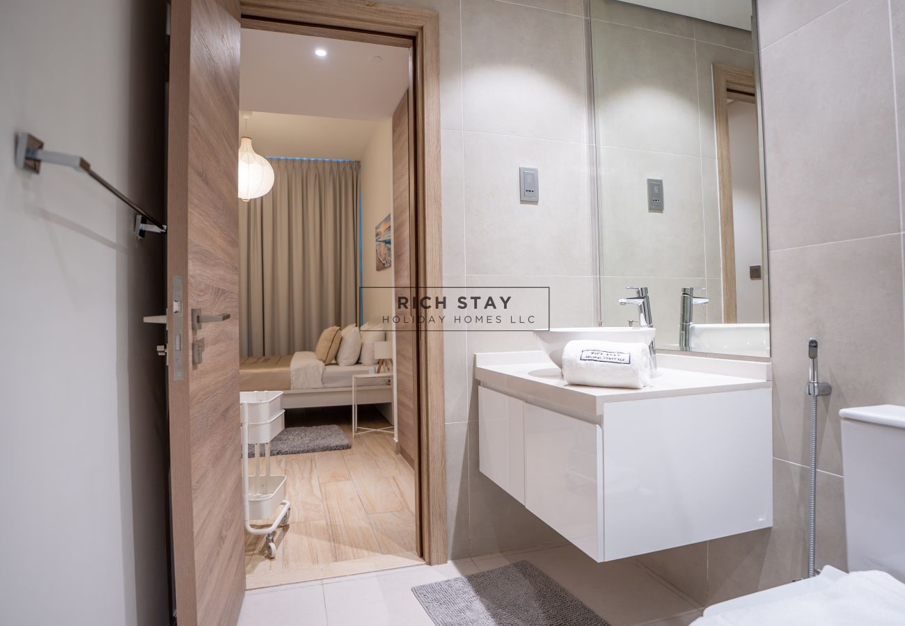Apartment in Dubai - 612-studio one tower