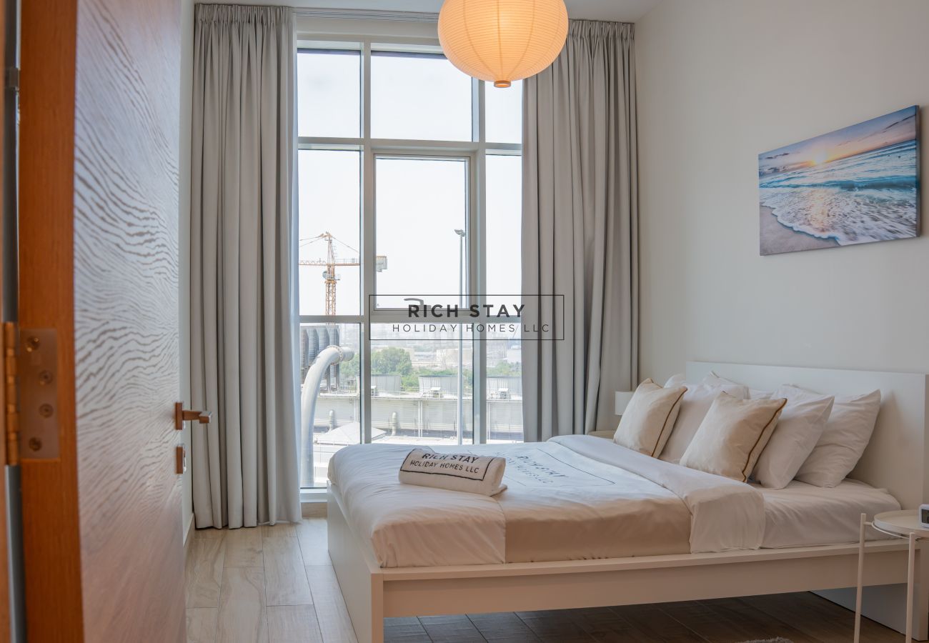 Apartment in Dubai - 612-studio one tower