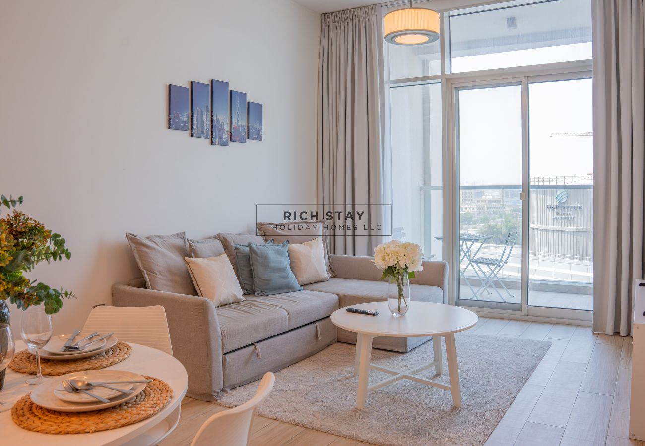 Apartment in Dubai - 612-studio one tower