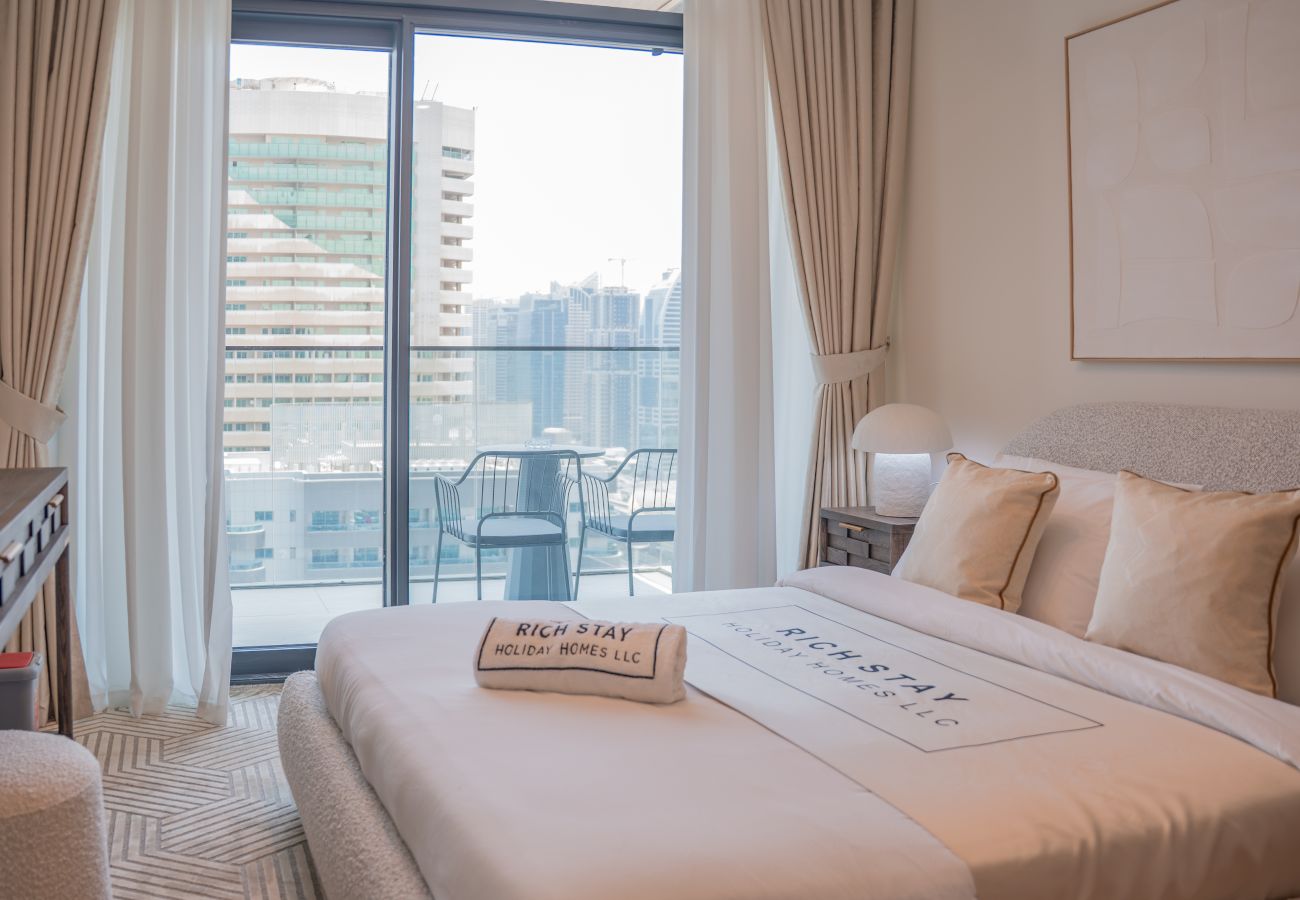 Apartment in Dubai - 1908-Living marina