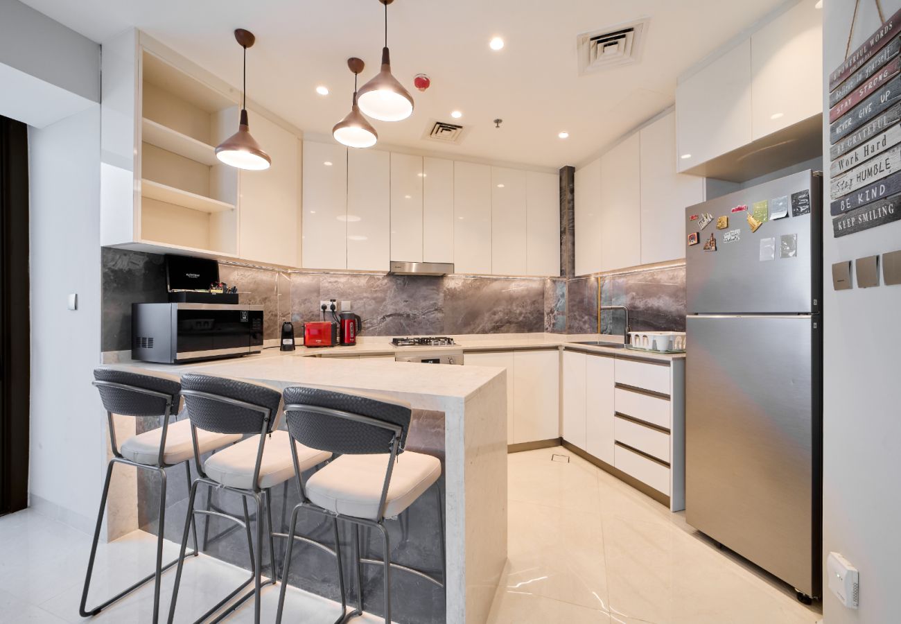 Apartment in Dubai - Luxe Haven 2BR  Nobes