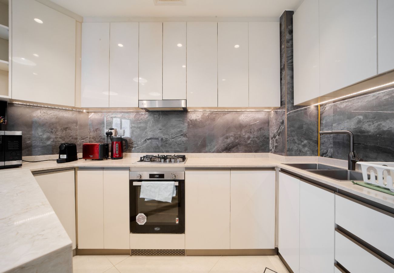 Apartment in Dubai - Luxe Haven 2BR  Nobes
